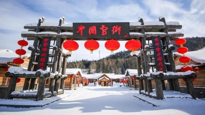 中国雪乡旅游攻略 费用2200哈尔滨到雪乡多远包车多.