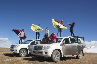 成都元旦包车周边游费用大概是多少-