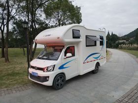温州市房车出租 C1驾照自驾6座旅居车，开启自助旅游新体验